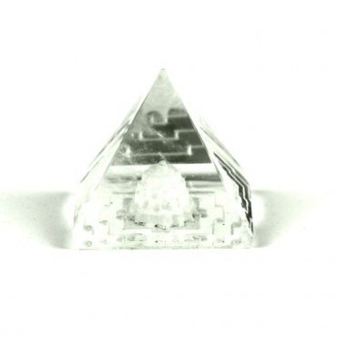 Pyramide stupa en cristal - 1