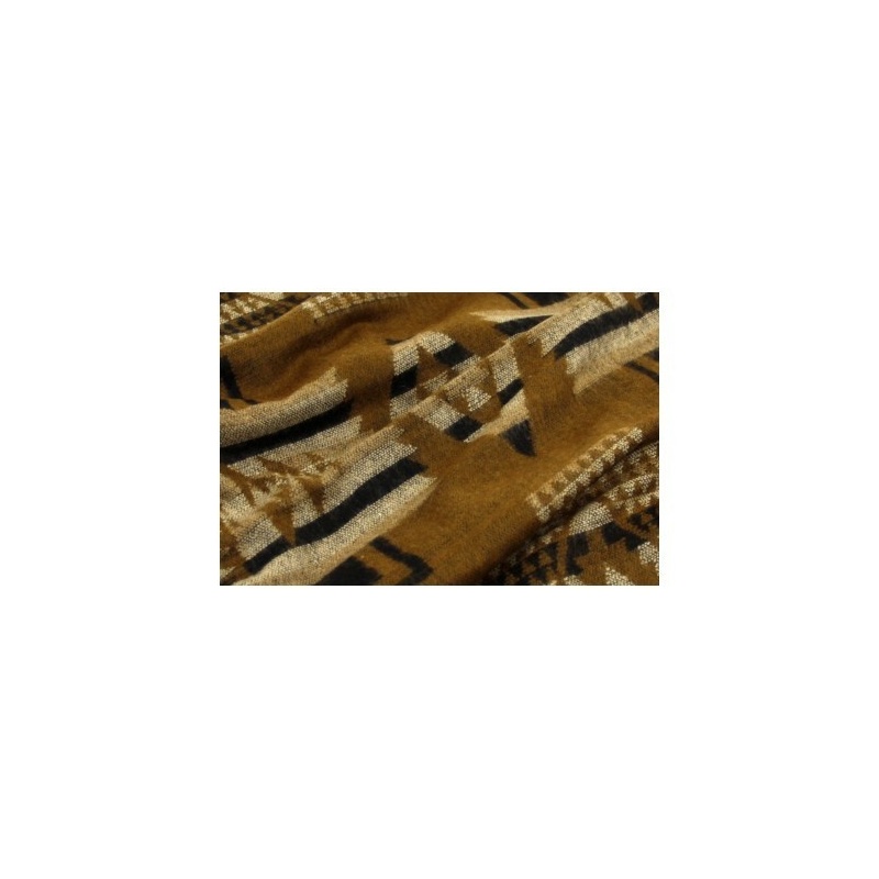 Châle brun et motifs graphiques Châle brun et motifs graphiques