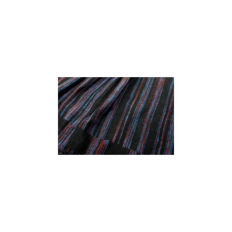 Couverture noire lignée bleu turquoise et rouge Couverture noire lignée bleu turquoise et rouge