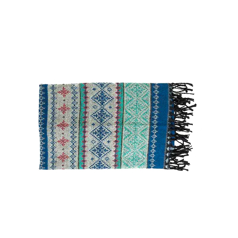 châle couverture écharpe motif hivernal bleu gris rose tendre châle couverture écharpe motif hivernal bleu gris rose tendre