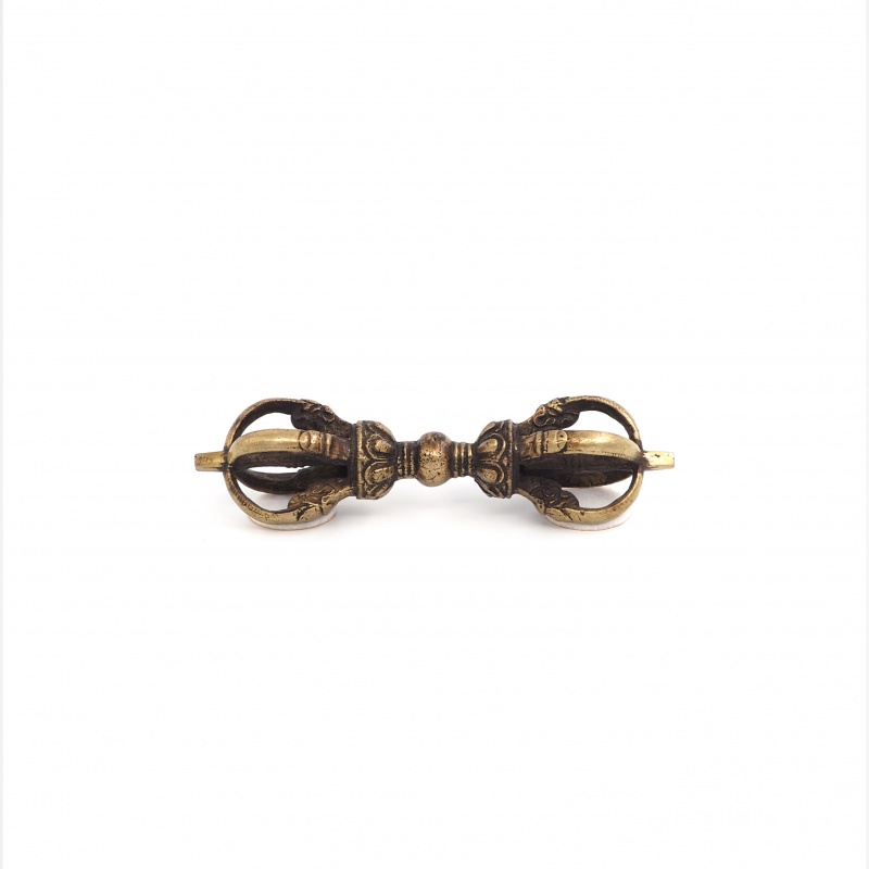 Dorje, vajra ou foudre à cinq fourchons en laiton Dorje, vajra ou foudre à cinq fourchons en laiton