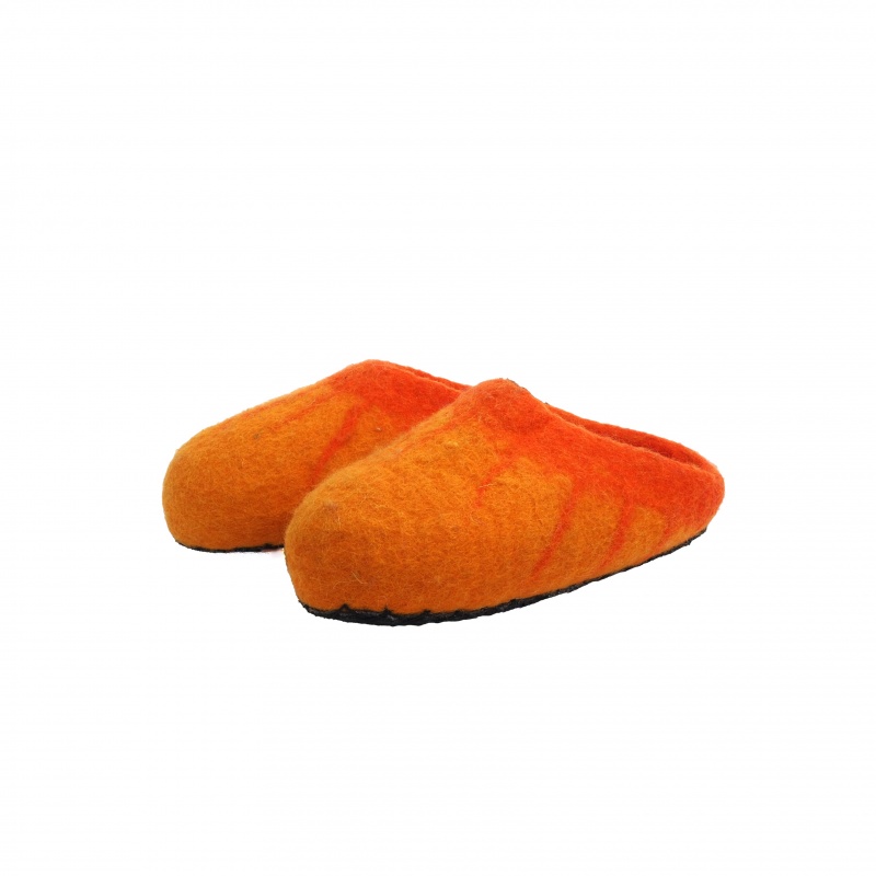 Pantoufles chaussons orange pour enfants 30 Pantoufles chaussons orange pour enfants 30