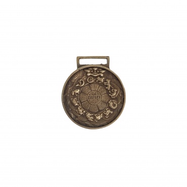 Médaillon porte-bonheur double vajra et tortue astrologique