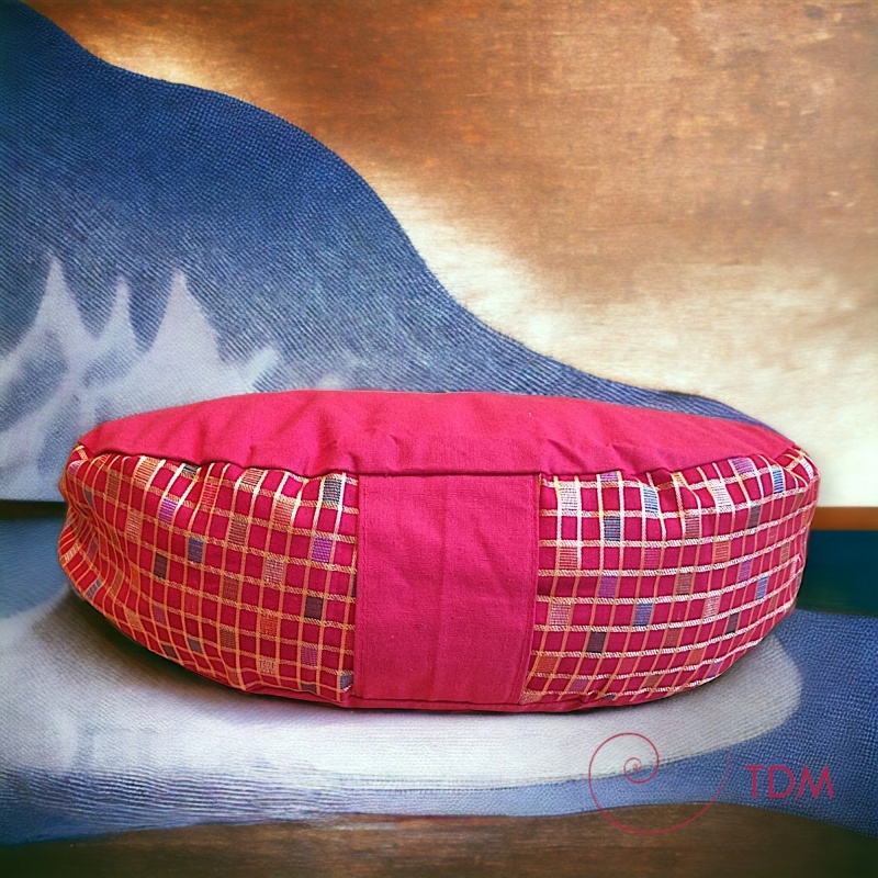 Zafu demi lune | Fuchsia carreau doré/Pièce unique