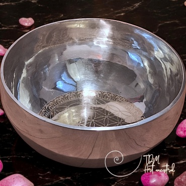Bol chantant tibétain argenté gravé mantra compassion fleur de vie