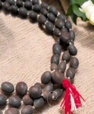Mala en graines de Lotus...