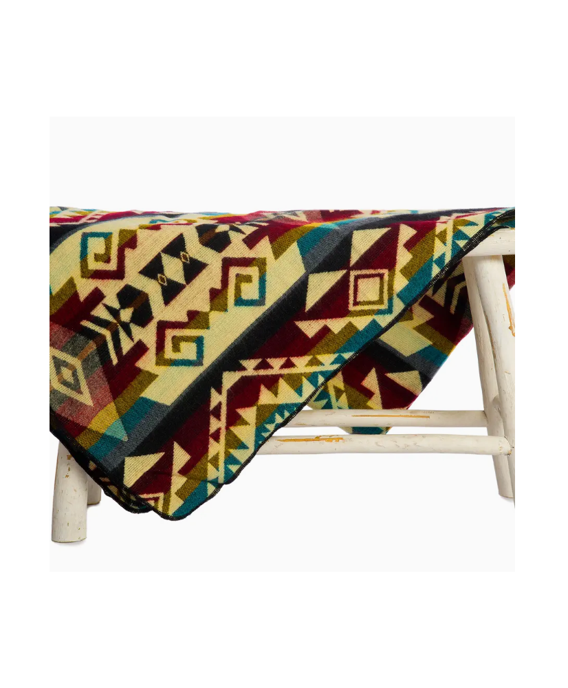 Couverture en Alpaga Cayambe Vert – Artisanat Équatorien | Plaid Doux & Réversible