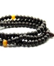 Mala en bois et ambre