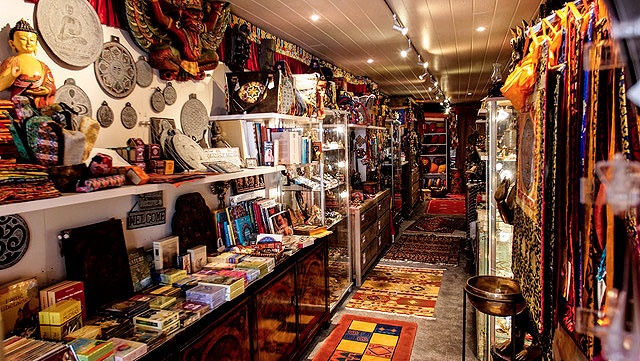 Boutique Toit du Monde à St-Prex - Suisse Tibet Shop - Boutique Toit du Monde à St-Prex - Suisse